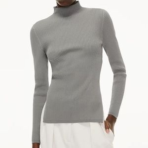 Aritzia Babaton Scuplt Knit Tie-Back Sweater